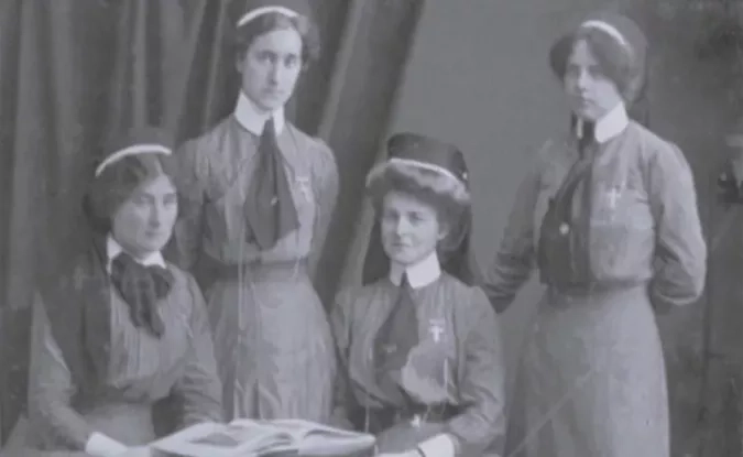  Vernissage de l'exposition photo : 120 ans de formation dans la santé à Genève 