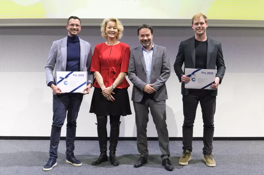 Prix CAS en Gestion de PME, décerné par Frank Sobczak FER Genève à Michel Sorg & Fabien Thuner