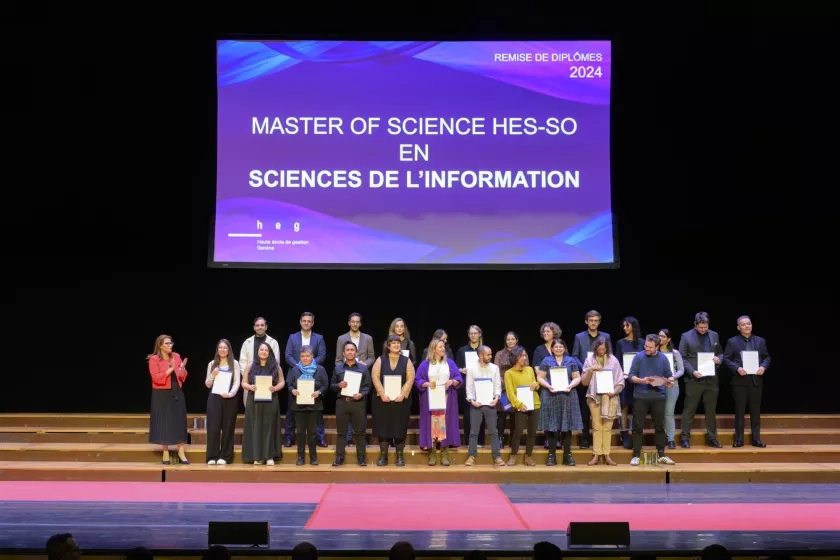 Ensemble des diplômé-es 2024 du Master en Sciences de l'information