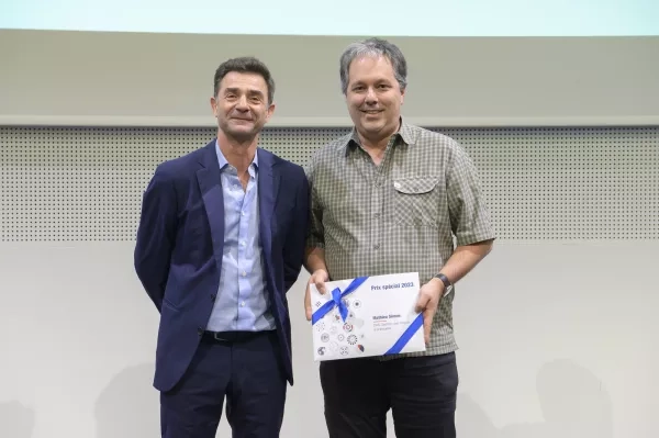 Prix du DAS en Gestion des risques d'entreprise - Rentes Genevoises - décerné à Mathieu Simon.