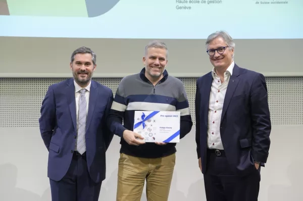 Prix du DAS de Responsable Communication - Cabinet privé de conseils - décerné à Philippe Glassey