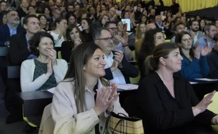 photo du public lors de la cérémonie de remise des diplômes